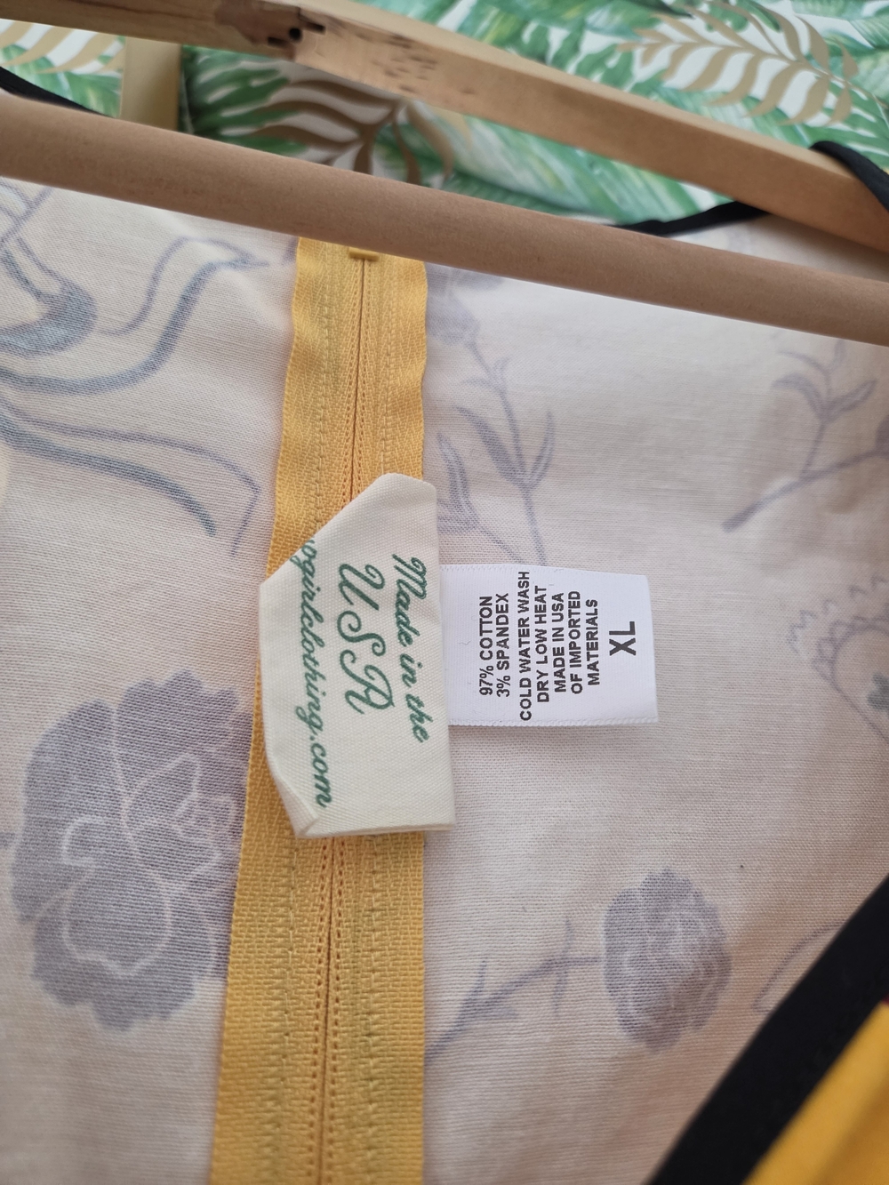 Pinup Couture Mustard Yellow Fan-Print Fit & Flare Midi Dress - Picture 3 of 5